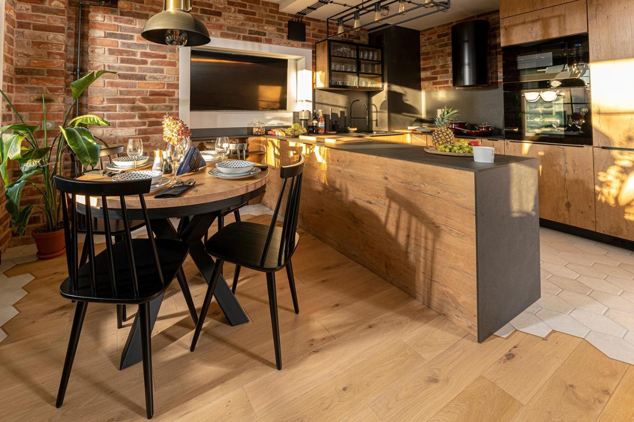 Industrial Apartment "I Loft Opole" Bagian luar foto