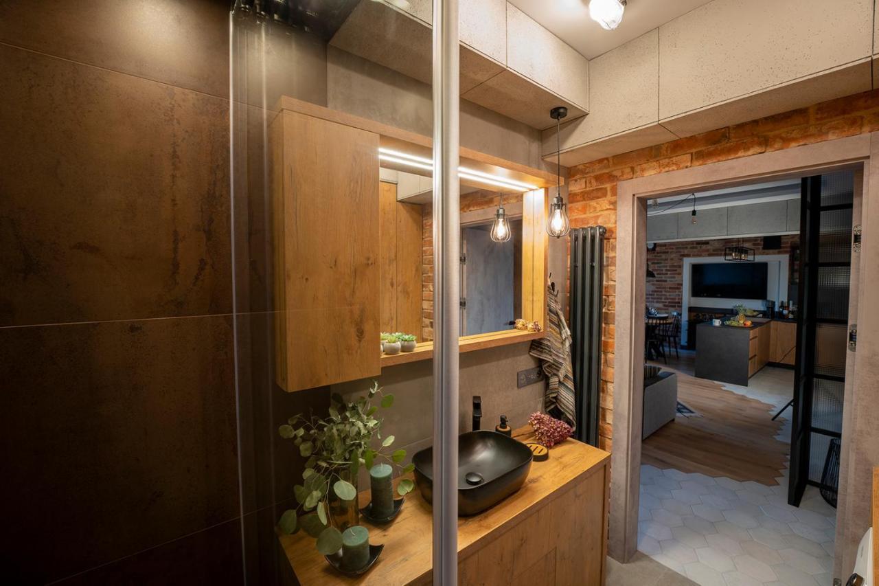 Industrial Apartment "I Loft Opole" Bagian luar foto